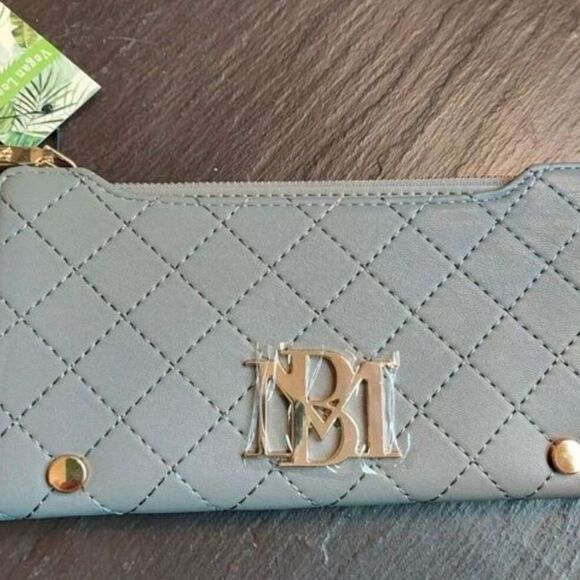 NWT BADGLEY MISCHKA Quilted Long Card Wallet Grey - Picture 1 of 6